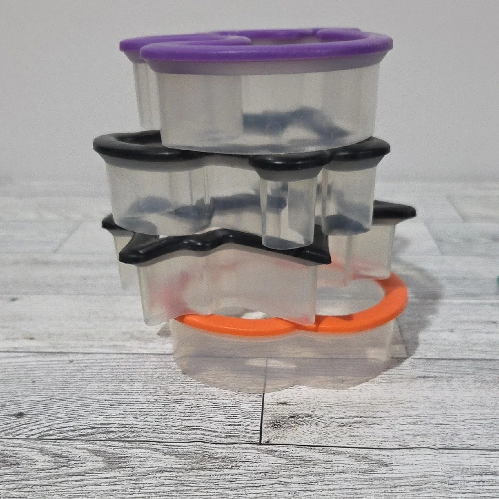 Wilton Grippy Halloween Cookie Cutter Set